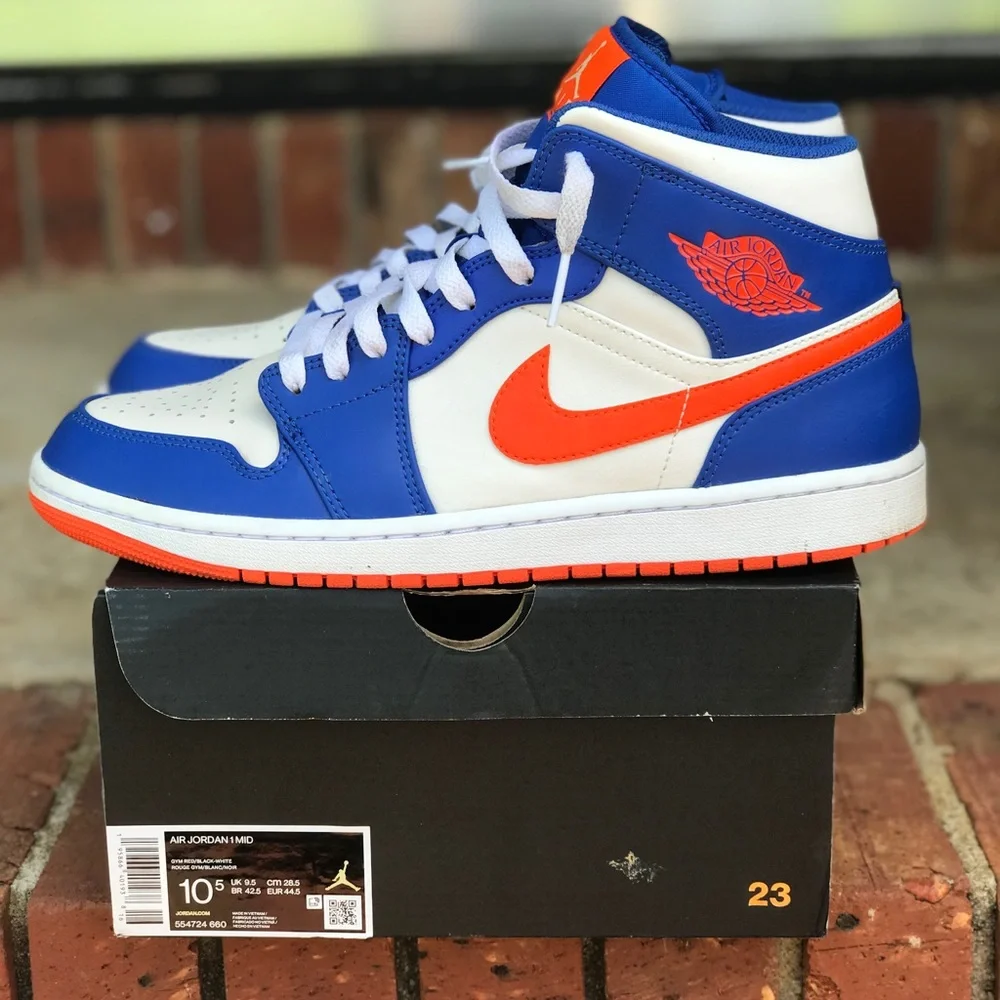 Air Jordan 1 Mid Knicks Size 11